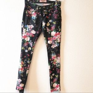 U51 Floral Black Jeans